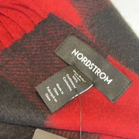 Nordstrom Cashmere red and black buffalo scarf - Picture 5 of 6
